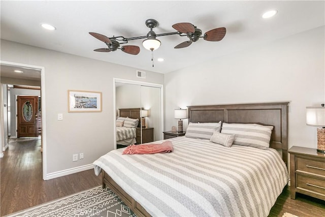 248 Hemlock Dr, Lake Arrowhead, CA 92352 - bedroom featuring dark wood finished floors, recessed lighting, a closet, and ceiling fan