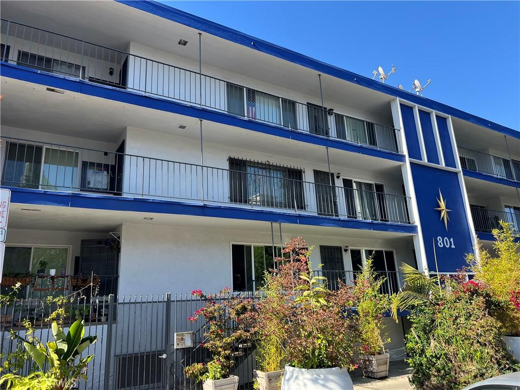 801 E 1st St Unit 15, Long Beach, CA 90802 - view of building exterior