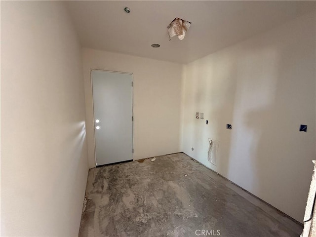 9570 Mescalero Rd, Phelan, CA 92371 - view of laundry room