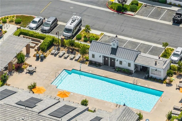 300 Farmhouse Dr Unit 3, Simi Valley, CA 93065 - view of subject property with a pool area
