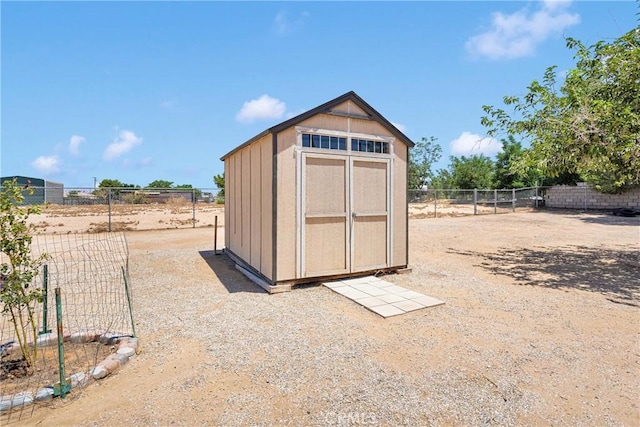 11969 Pinon Ave, Hesperia, CA 92345 - view of shed