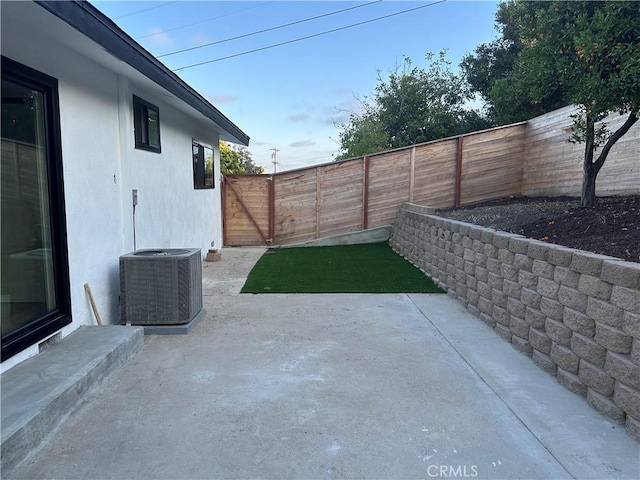 632 Truly Unit 634, Vista, CA 92084 - fenced backyard featuring a patio area