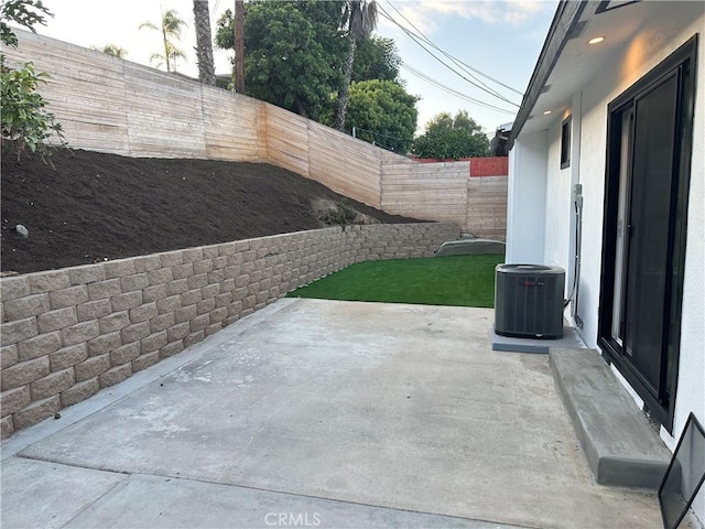 632 Truly Unit 634, Vista, CA 92084 - fenced backyard with a patio