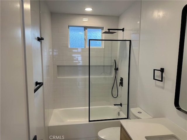 632 Truly Unit 634, Vista, CA 92084 - full bath featuring vanity and  shower combination