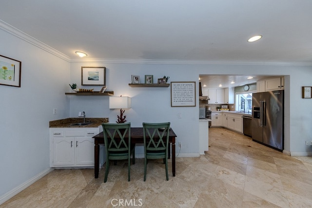 5035 Via Donaldo, Yorba Linda, CA 92886 - dining room with crown molding and recessed lighting