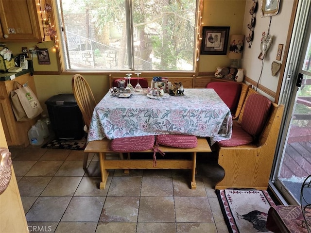 22726 Ponderosa Dr, Crestline, CA 92325 - view of dining room