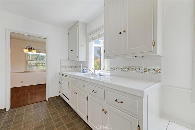 7931 Belton Dr, Los Angeles, CA 90045 - photo 11