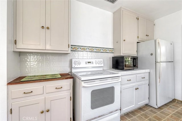 7931 Belton Dr, Los Angeles, CA 90045 - photo 12