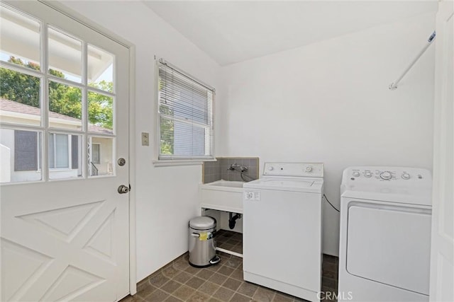 7931 Belton Dr, Los Angeles, CA 90045 - photo 16