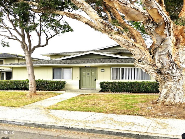 2573 Tiller Ave, Port Hueneme, CA 93041 - view of front facade featuring a front lawn and a shingled roof