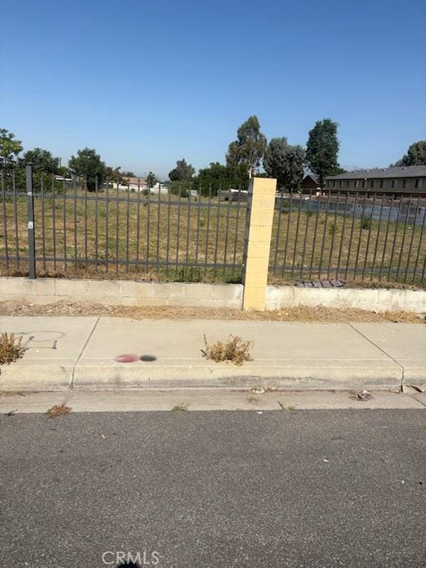 7864 Sterling Ave, San Bernardino, CA 92404 - photo 1