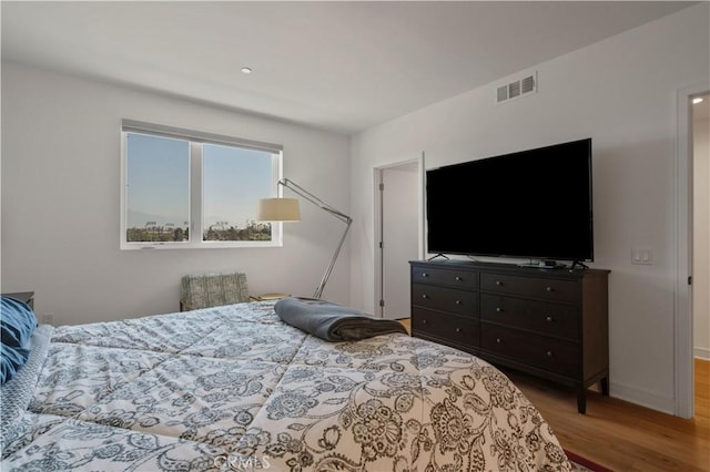 1029 White Knoll Dr, Los Angeles, CA 90012 - bedroom featuring wood finished floors