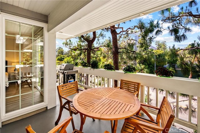 13078 Mindanao Way Unit 211, Marina Del Rey, CA 90292 - balcony with area for grilling and outdoor dining space