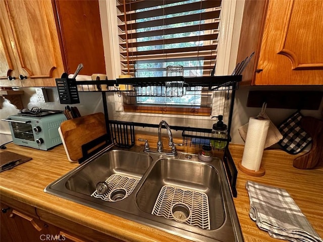 40914 Oak Dr, Forest Falls, CA 92339 - photo 3