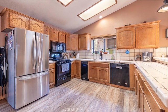 1064 Pine Ln, Big Bear City, CA 92314 - photo 16