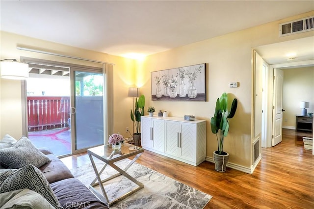 920 S Palmetto Ave Unit 9, Ontario, CA 91762 - photo 9