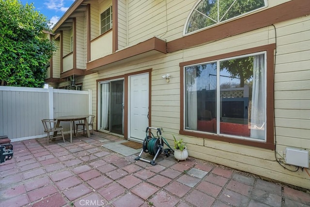 8939 Gallatin Rd Unit 116, Pico Rivera, CA 90660 - view of patio with outdoor dining area