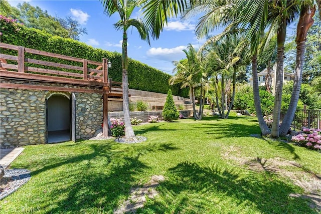 918 Reposado Dr, La Habra Heights, CA 90631 - view of yard