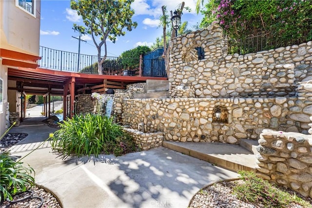 918 Reposado Dr, La Habra Heights, CA 90631 - view of patio