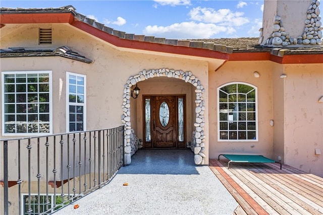 918 Reposado Dr, La Habra Heights, CA 90631 - entrance to property featuring stucco siding
