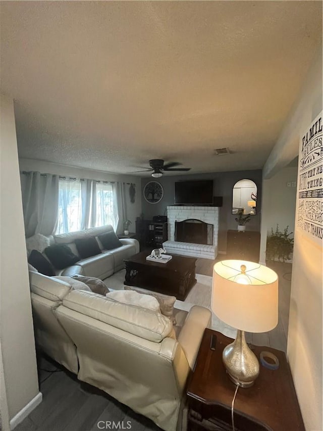 7895 Walnut Ave, Winton, CA 95388 - photo 4