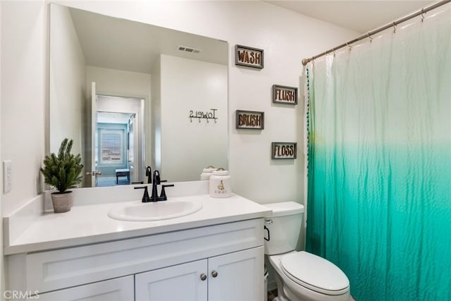 4989 River Ash Way, Fontana, CA 92336 - bathroom with vanity and a shower with shower curtain