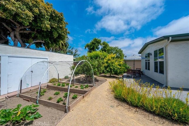 215 S Mason St, Arroyo Grande, CA 93420 - view of yard featuring a garden and a patio