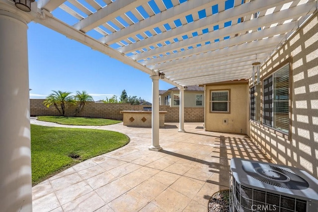 30118 Galbreth Ct, Castaic, CA 91384 - fenced backyard with a patio area and a pergola