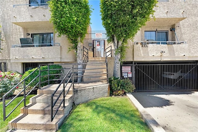 8331 Cedros Ave Unit 2, Panorama City, CA 91402 - photo 1