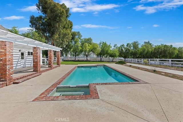 31655 Pio Pico Rd, Temecula, CA 92592 - view of swimming pool with a patio area, a fenced backyard, and a pool with connected hot tub