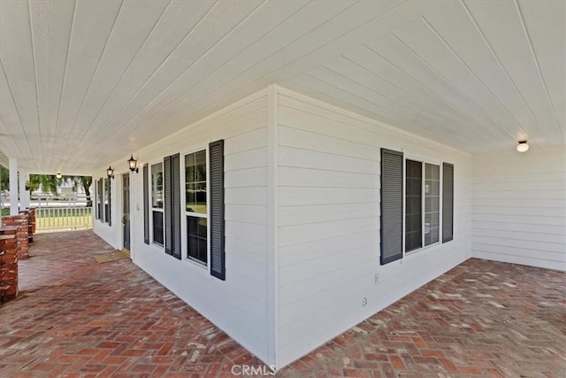 31655 Pio Pico Rd, Temecula, CA 92592 - view of porch