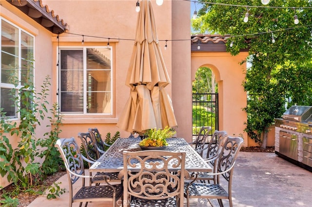 8 Caltrop Way, Ladera Ranch, CA 92694 - view of patio with outdoor dining area and area for grilling