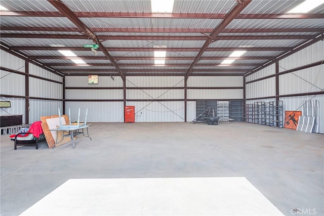 9191 White Rd, Phelan, CA 92371 - garage with metal wall