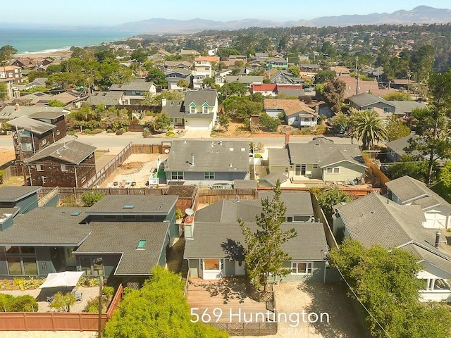 569 Huntington Rd, Cambria, CA 93428 - aerial view of residential area featuring mountains
