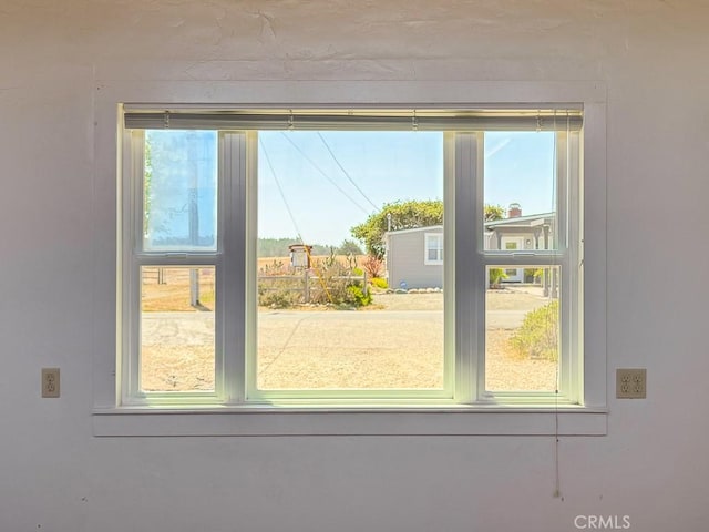 569 Huntington Rd, Cambria, CA 93428 - detailed view