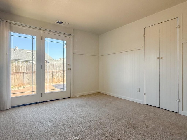569 Huntington Rd, Cambria, CA 93428 - unfurnished room featuring carpet