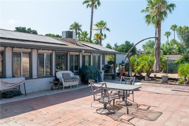 3134 Half Circle Rd, Norco, CA 92860 - view of patio / terrace with area for grilling and outdoor dining area