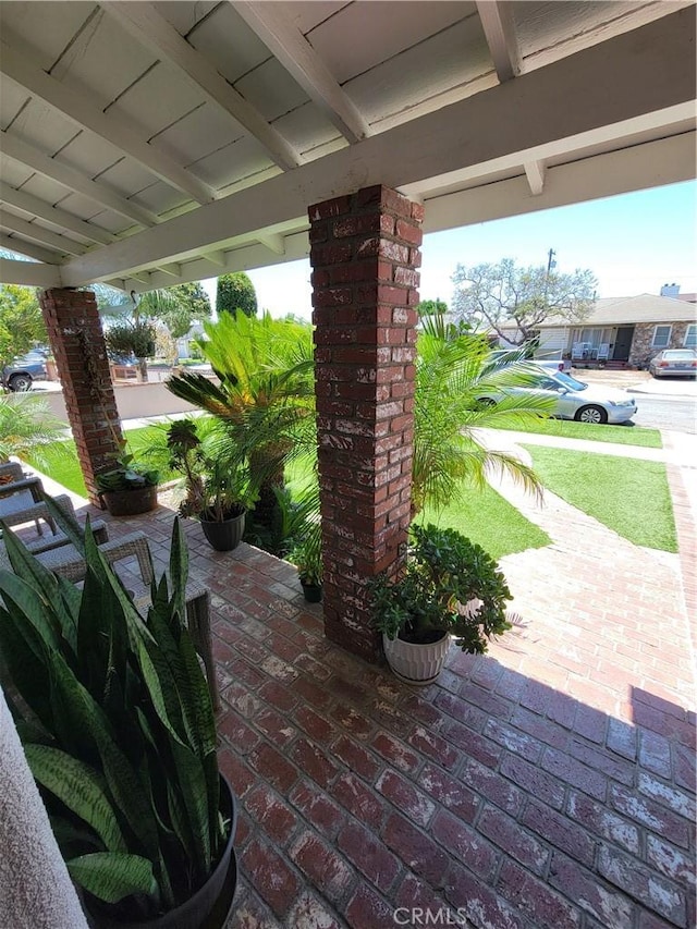 11521 Mclaren St, Norwalk, CA 90650 - view of patio / terrace