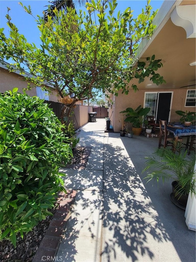 11521 Mclaren St, Norwalk, CA 90650 - view of yard featuring a patio area