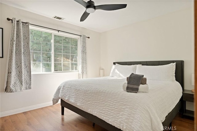 1348 Manzanita Way, Lake Arrowhead, CA 92352 - bedroom with wood finished floors and a ceiling fan
