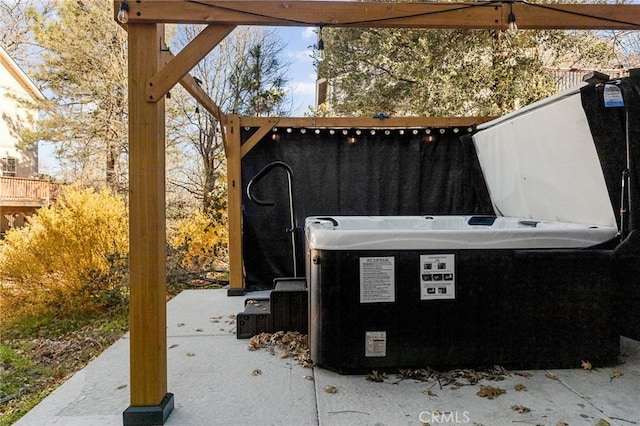 1348 Manzanita Way, Lake Arrowhead, CA 92352 - view of patio