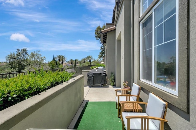 14658 Via Fiesta Unit 2, San Diego, CA 92127 - balcony featuring a grill