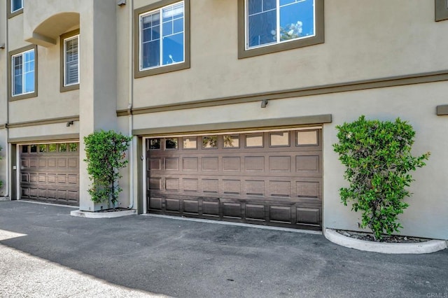 14658 Via Fiesta Unit 2, San Diego, CA 92127 - view of garage