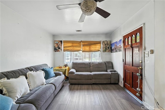 123 E Andrix St, Monterey Park, CA 91755 - living area featuring wood finished floors and a ceiling fan