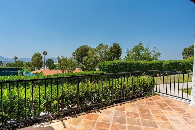 9576 Via Bernardo, Burbank, CA 91504 - view of balcony