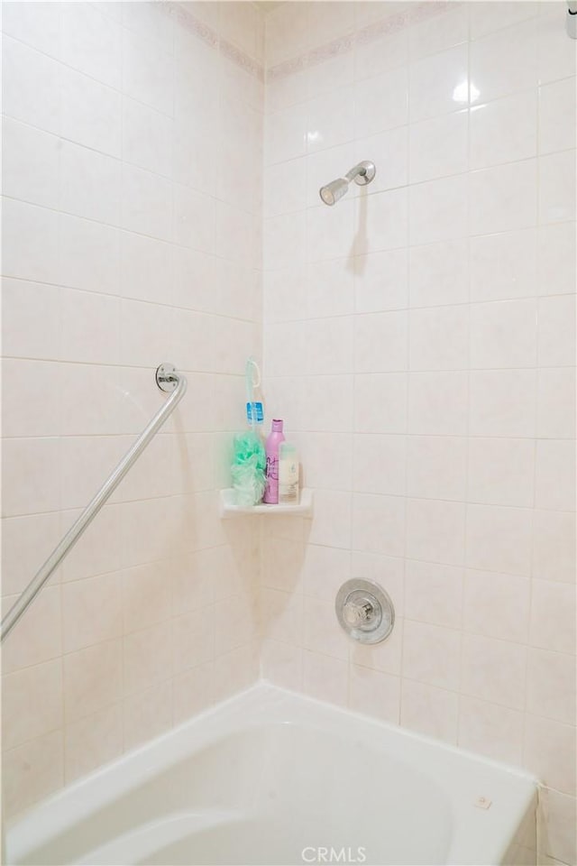 10515 Acoro St, Bellflower, CA 90706 - view of full bath