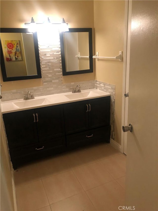 8601 International Ave Unit 236, Canoga Park, CA 91304 - full bath featuring double vanity and tile patterned floors