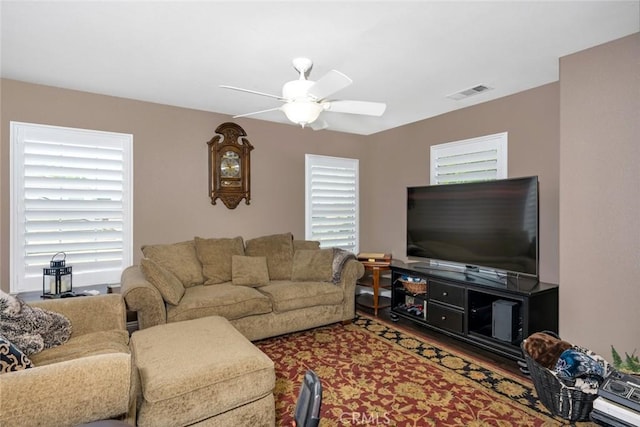 4139 Sunshine Ct, Merced, CA 95340 - living area with a ceiling fan and wood finished floors