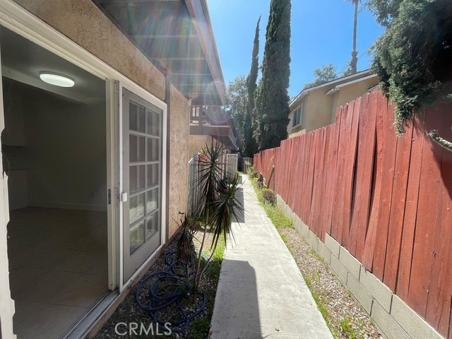 1415 El Sereno Ave Unit 4, Pasadena, CA 91103 - view of yard