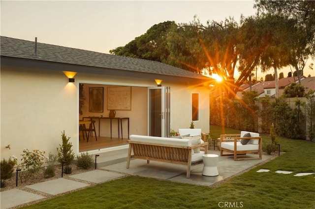 3499 San Rafael Cir, Costa Mesa, CA 92626 - rear view of property with an outdoor living space, stucco siding, a yard, a patio, and roof with shingles